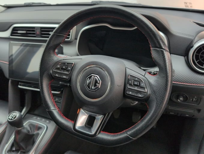 2025 Mg Mg Zs