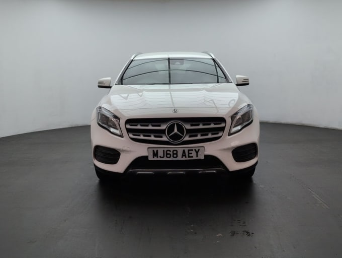 2025 Mercedes-benz 180