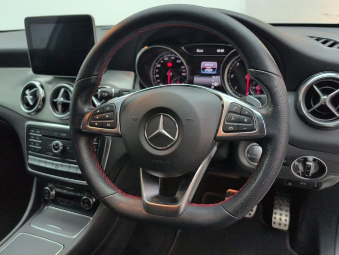 2025 Mercedes-benz 180