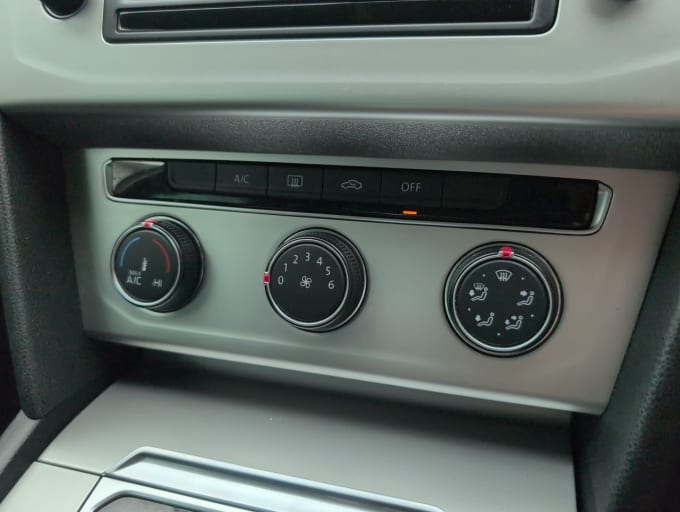 2025 Volkswagen Passat