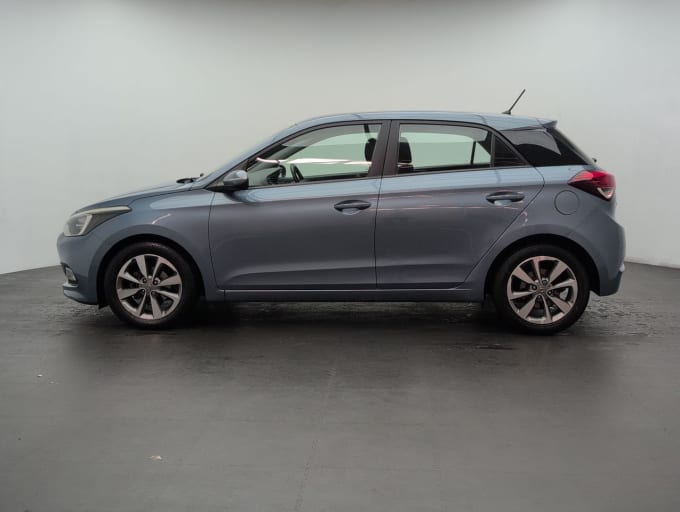 2025 Hyundai I20