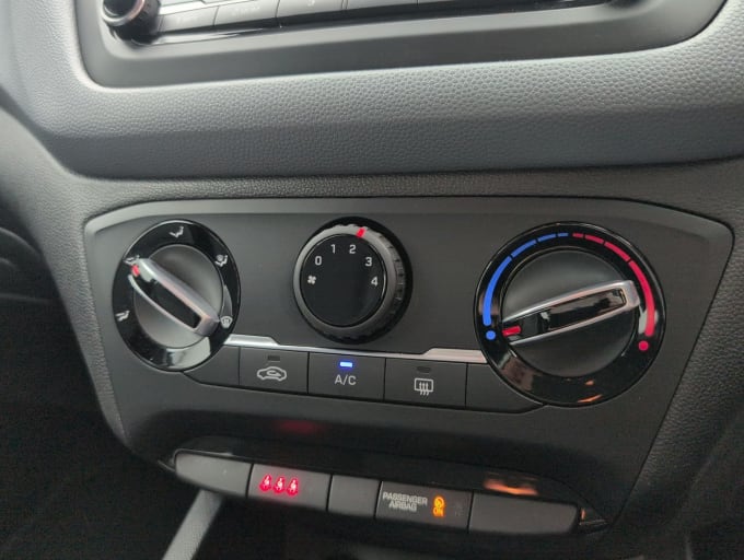 2025 Hyundai I20
