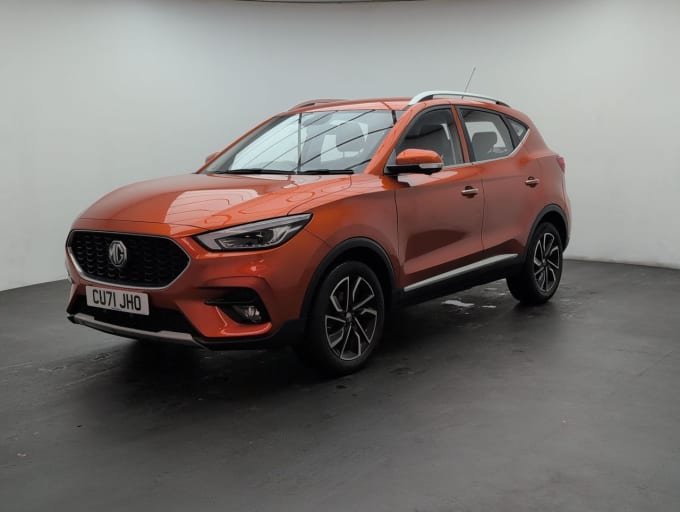 2025 Mg Mg Zs