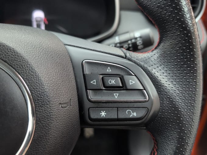 2025 Mg Mg Zs