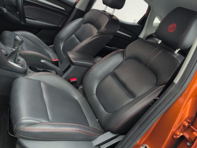 2025 Mg Mg Zs