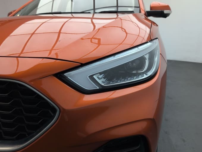 2025 Mg Mg Zs
