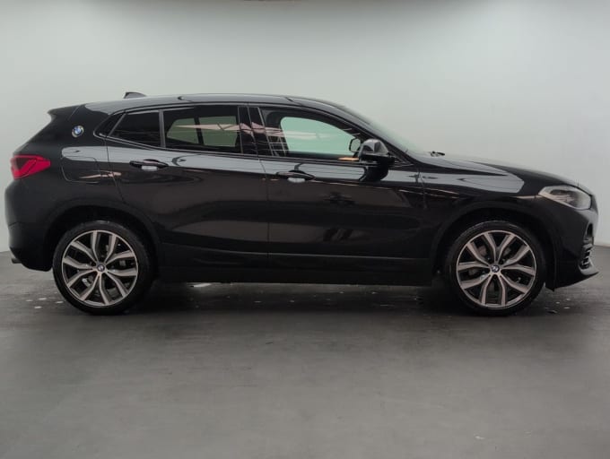 2025 BMW X2