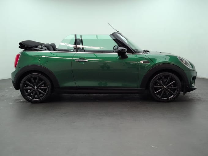 2025 Mini Convertible