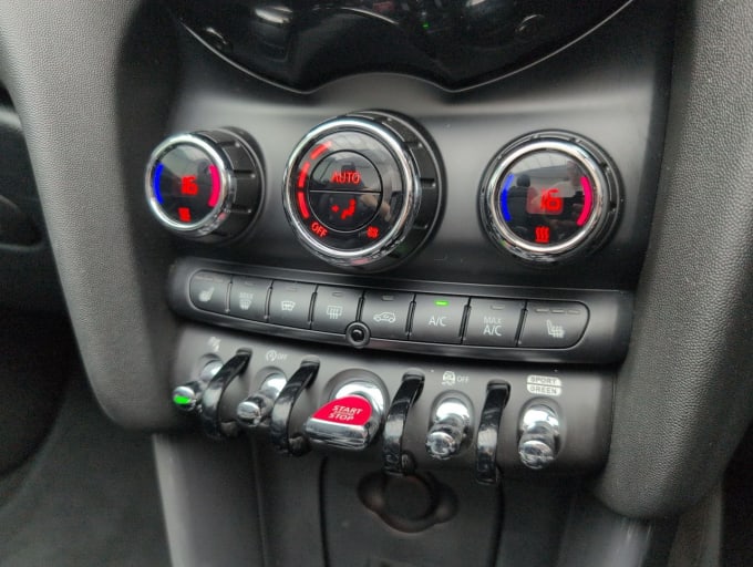 2025 Mini Convertible