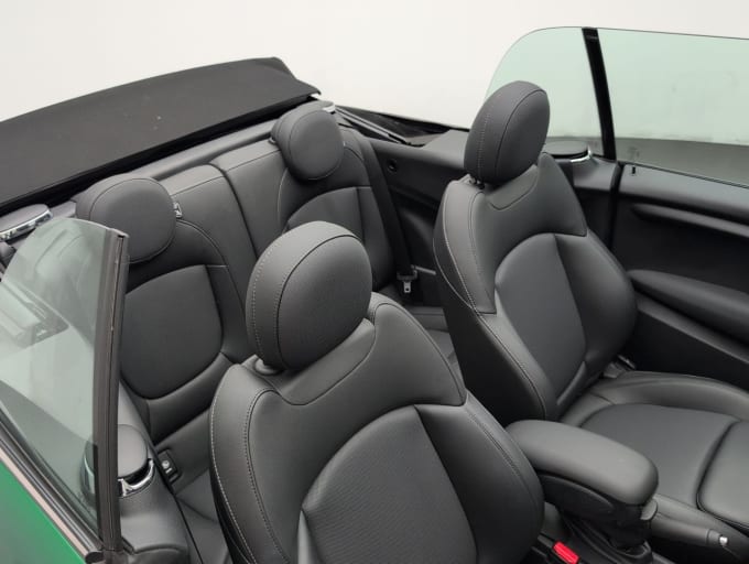 2025 Mini Convertible