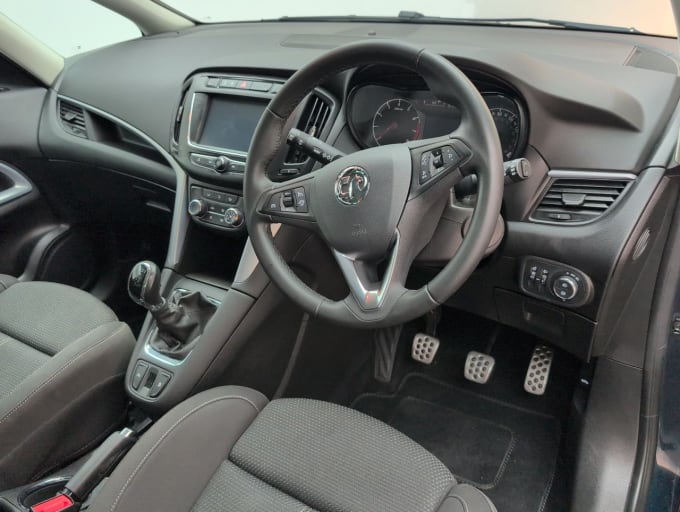 2025 Vauxhall Zafira Tourer