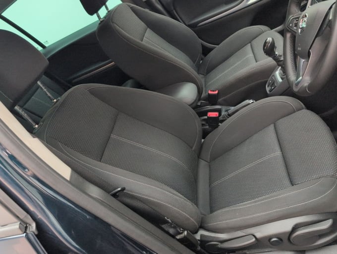 2025 Vauxhall Zafira Tourer