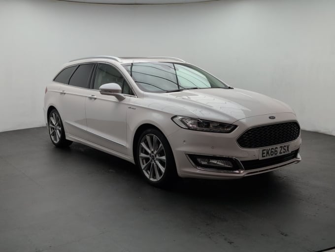 2025 Ford Mondeo