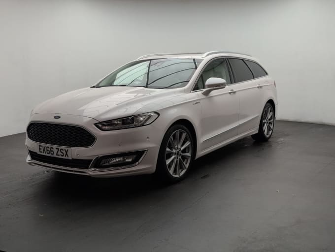 2025 Ford Mondeo