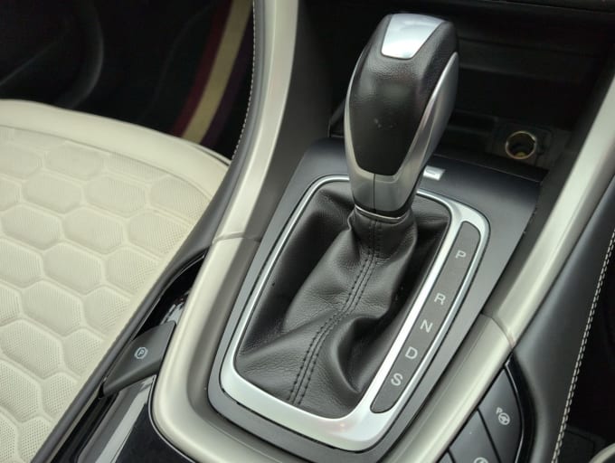 2025 Ford Mondeo