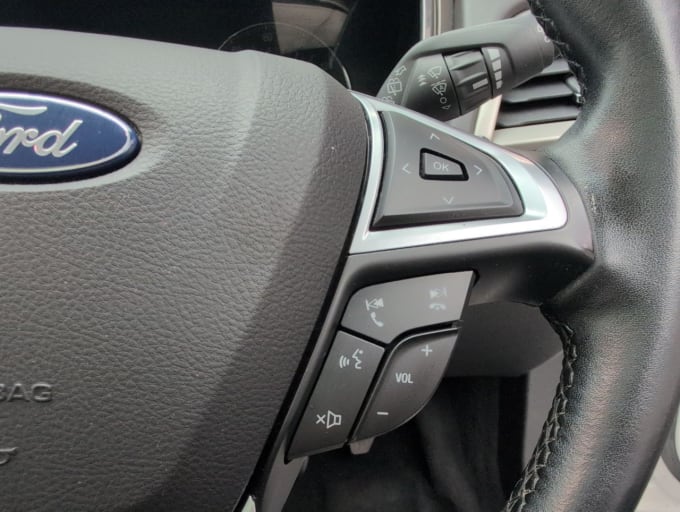 2025 Ford Mondeo