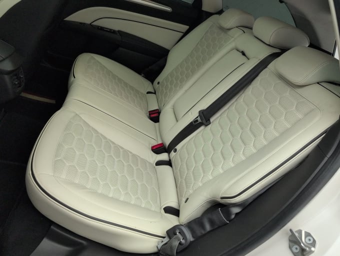 2025 Ford Mondeo