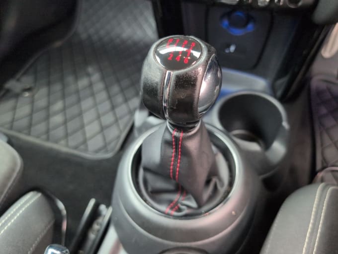 2025 Mini Hatch