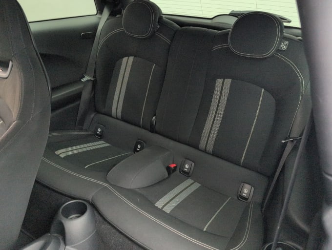 2025 Mini Hatch