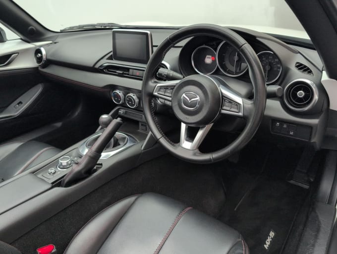 2025 Mazda Mx-5