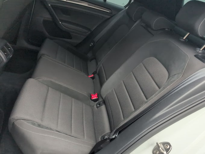 2018 Volkswagen Golf