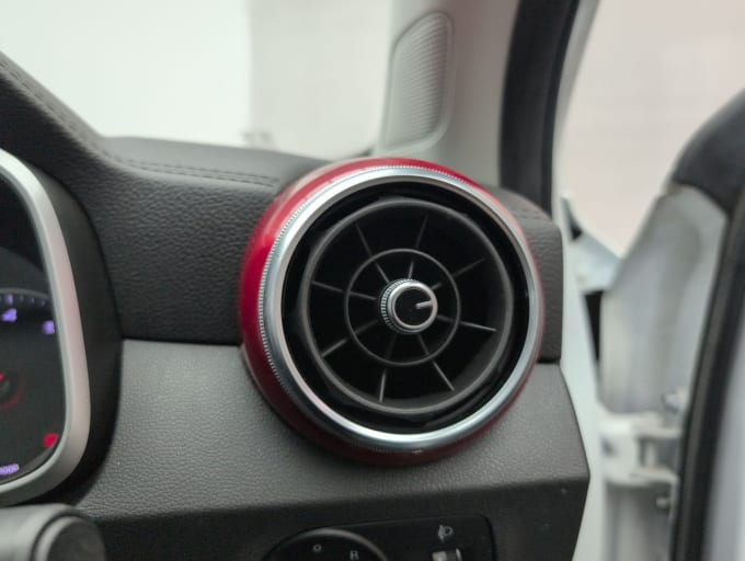 2025 Mg Mg Zs
