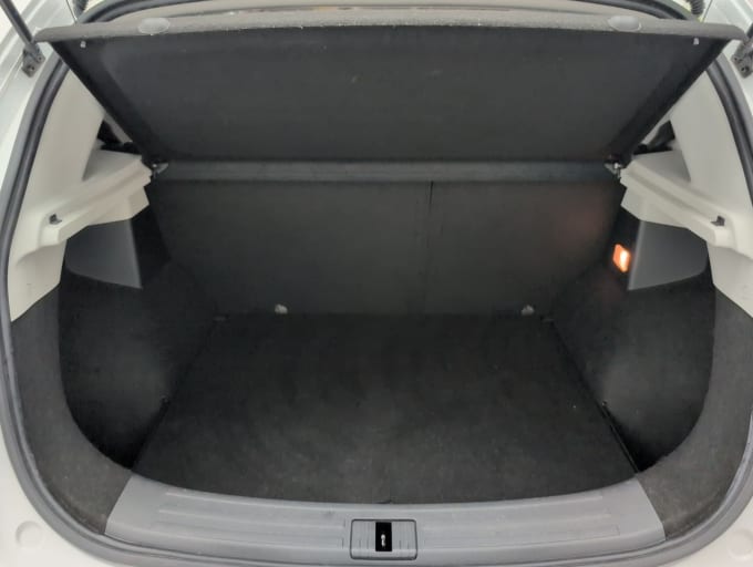 2025 Mg Mg Zs