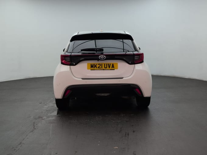 2025 Toyota Yaris