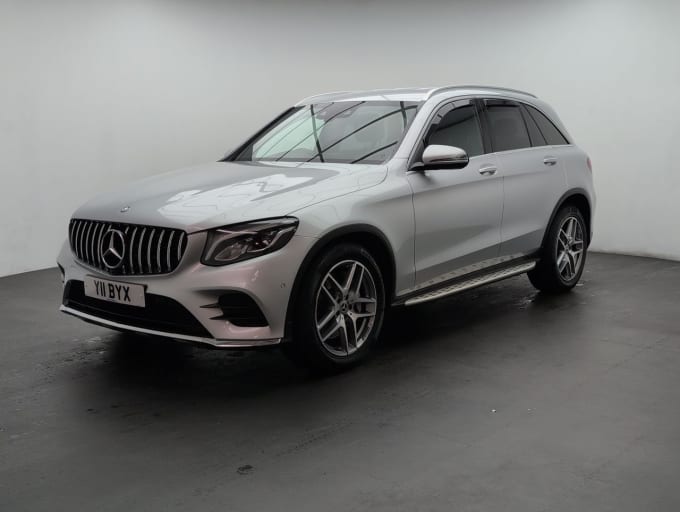 2025 Mercedes-benz Glc