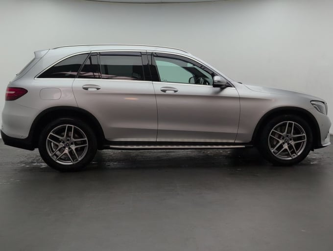 2025 Mercedes-benz Glc