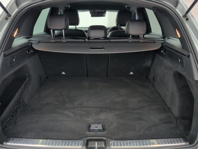 2025 Mercedes-benz Glc