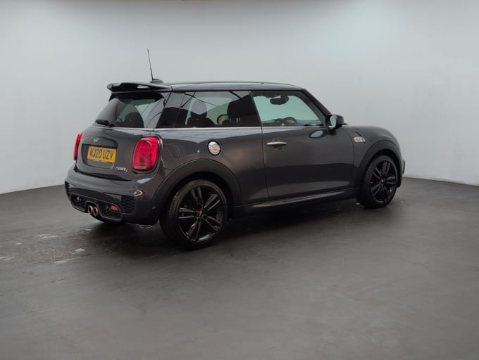 2025 Mini Hatch