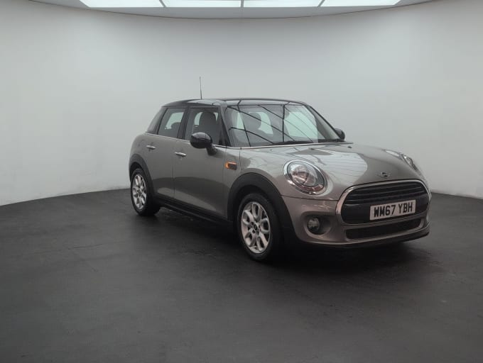2025 Mini Hatch