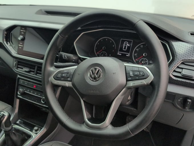 2025 Volkswagen T-cross
