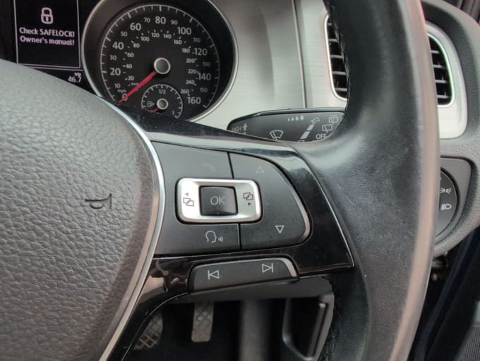 2025 Volkswagen Golf