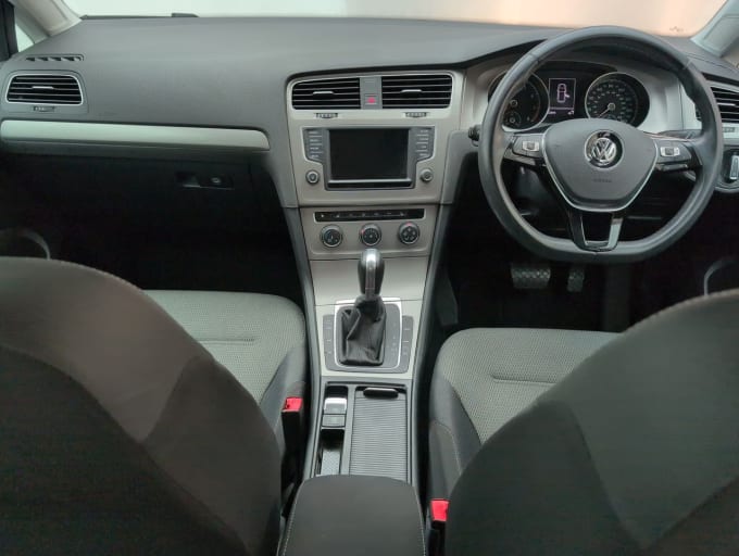 2025 Volkswagen Golf