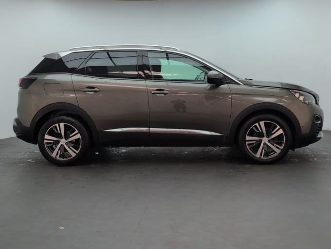 2025 Peugeot 3008