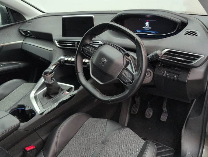 2025 Peugeot 3008