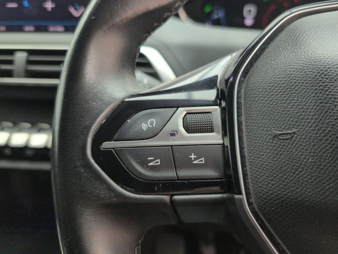 2025 Peugeot 3008