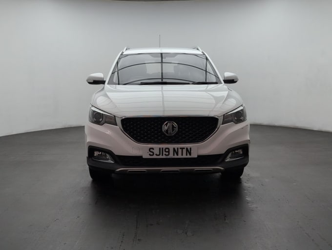 2025 Mg Mg Zs