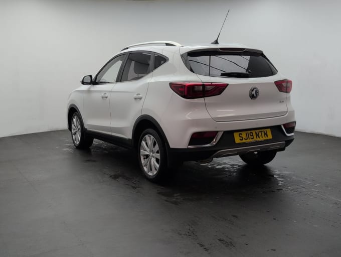 2025 Mg Mg Zs