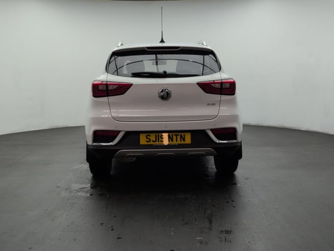 2025 Mg Mg Zs