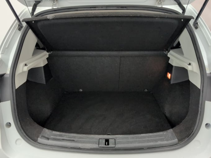 2025 Mg Mg Zs