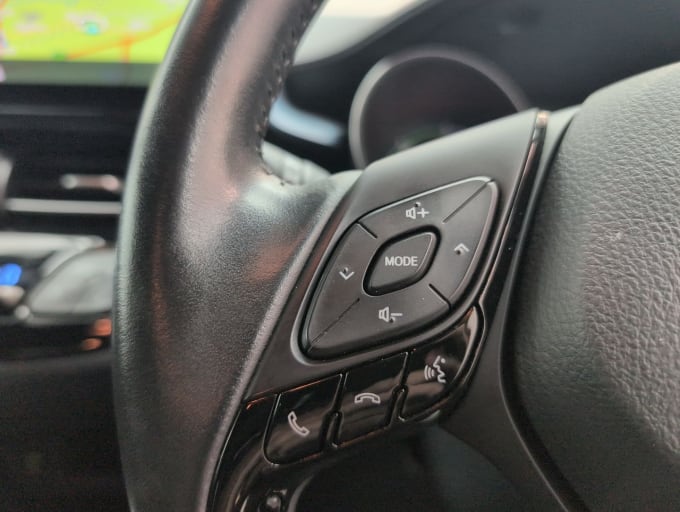 2025 Toyota C-hr