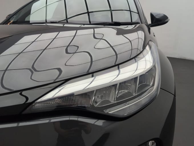 2025 Toyota C-hr