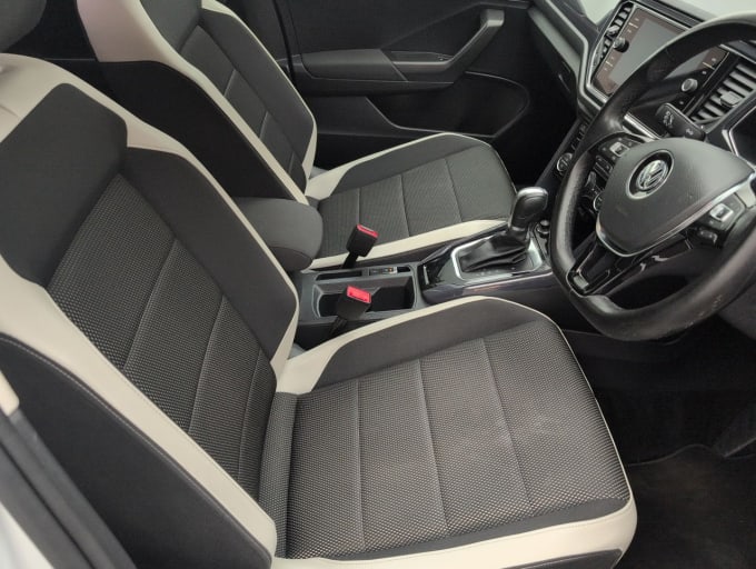 2025 Volkswagen T-roc