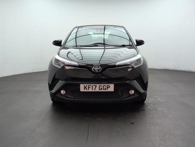 2025 Toyota C-hr