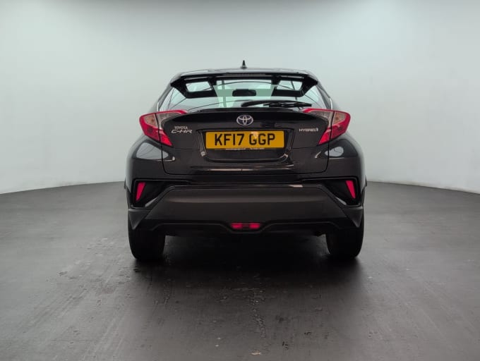 2025 Toyota C-hr