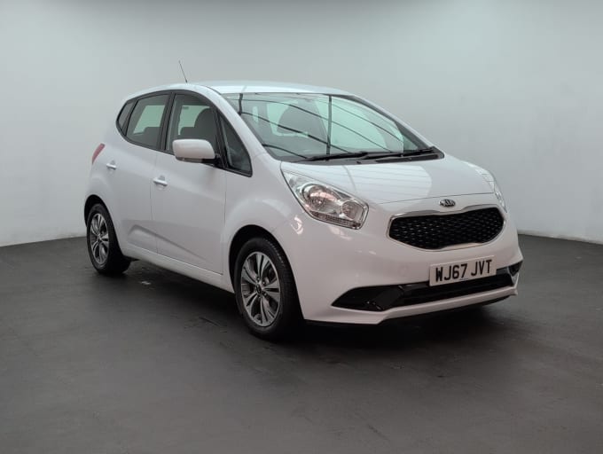 2025 Kia Venga