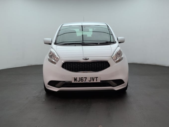 2025 Kia Venga